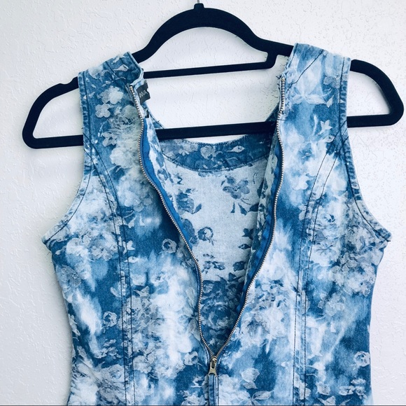 Denim Dress by Anna Scott Size Small - Picture 6 of 6